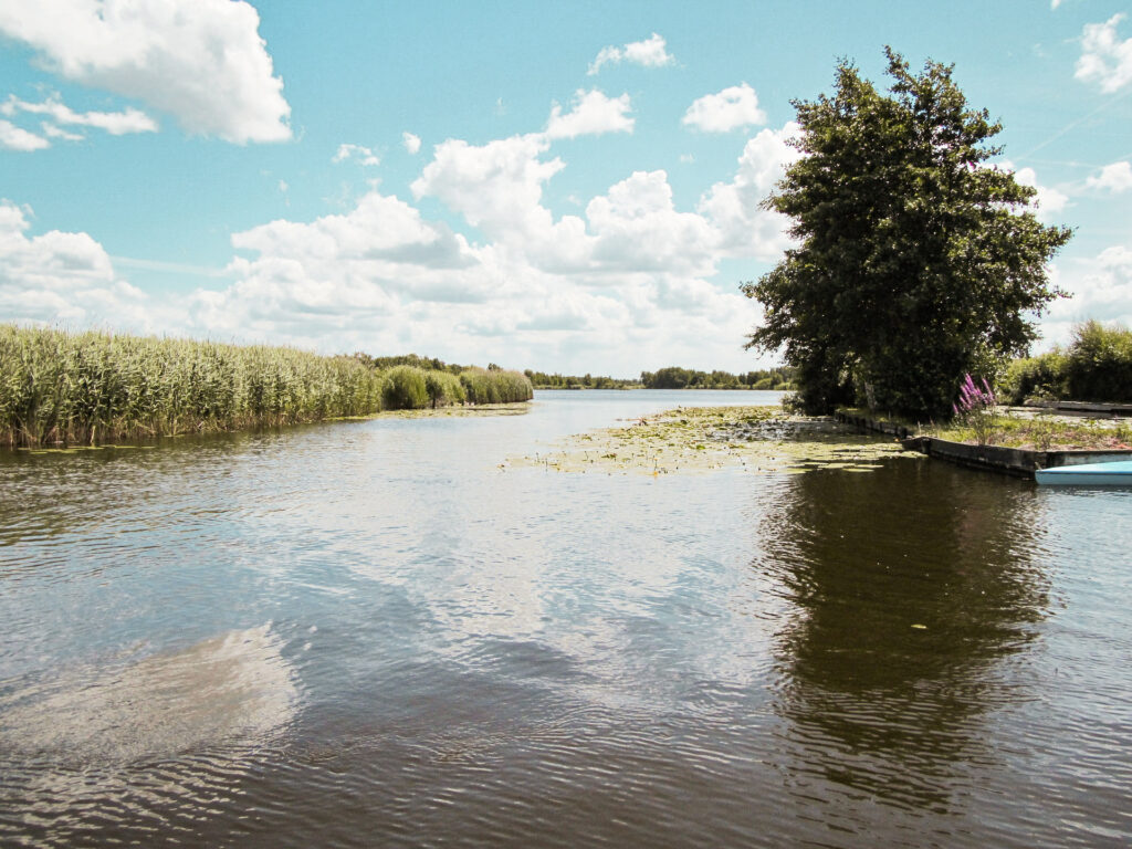 Genieten tijdens een dagje varen in Nederland