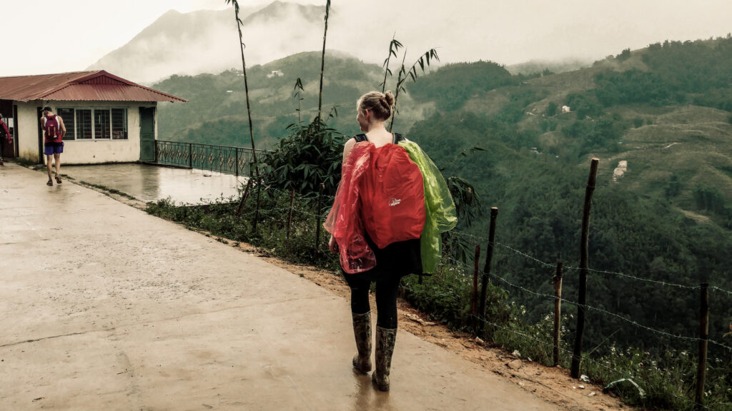 Backpacken door tropisch gebied in Sapa